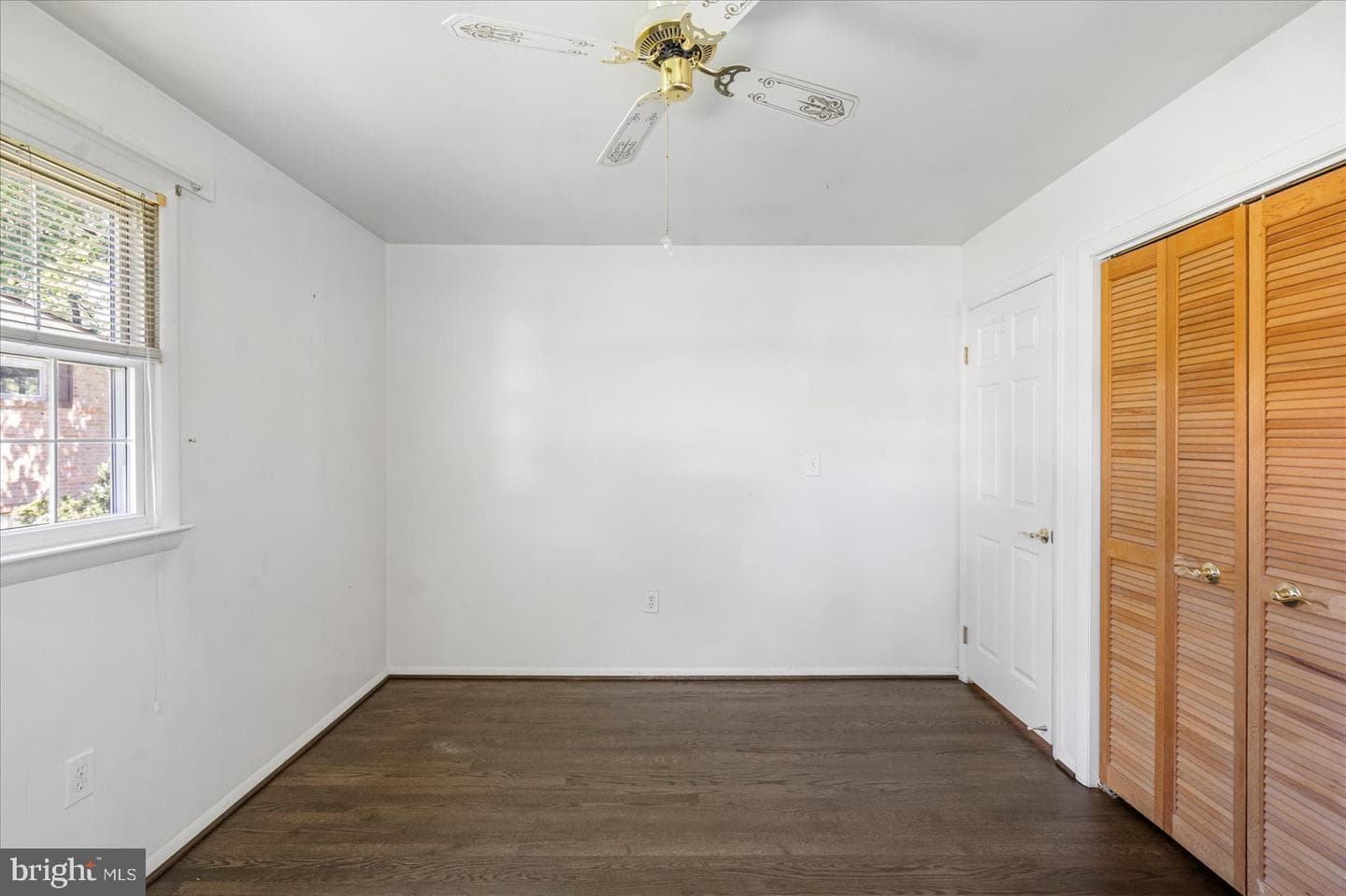 8261 Spring Knoll Drive photo 19