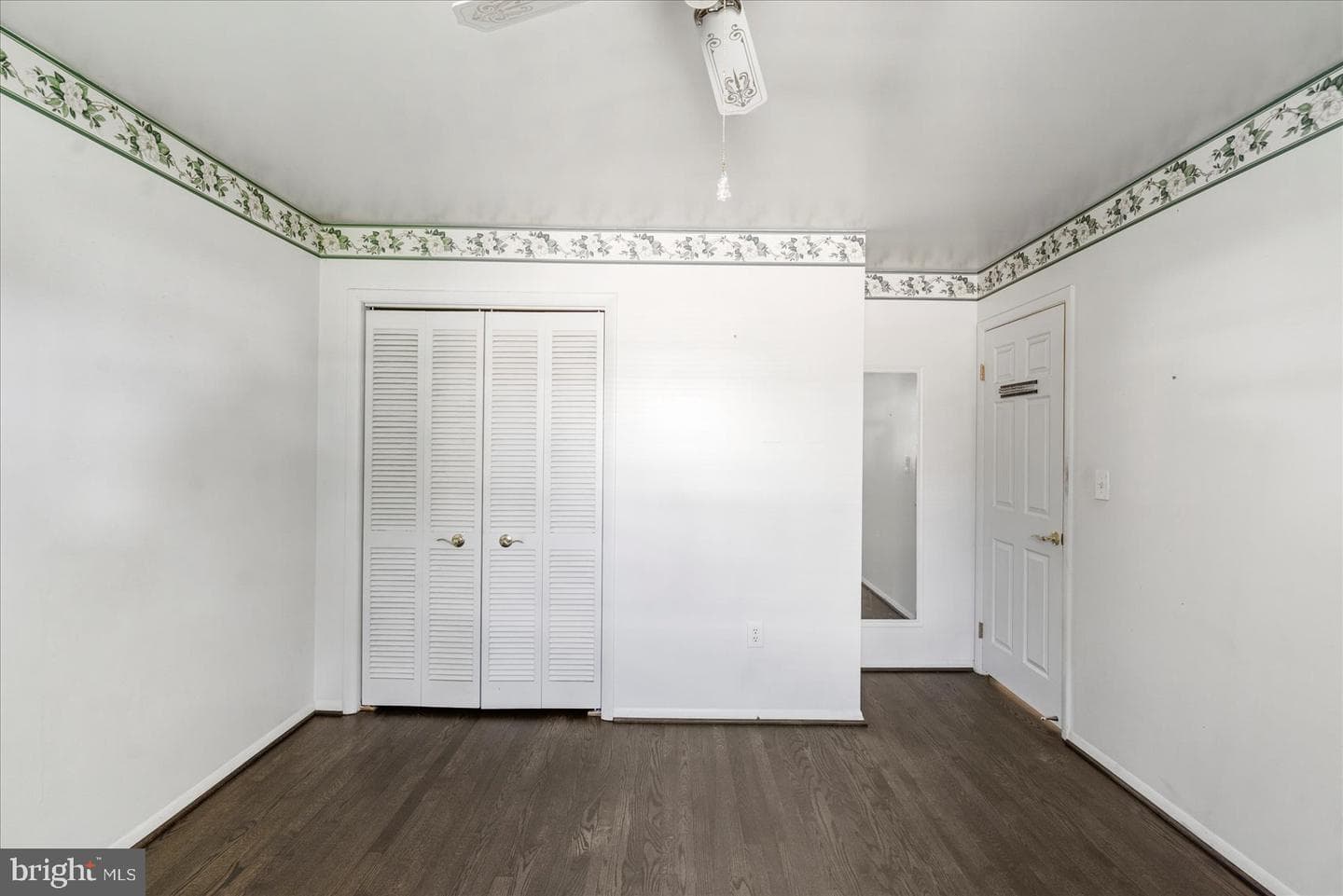 8261 Spring Knoll Drive photo 21