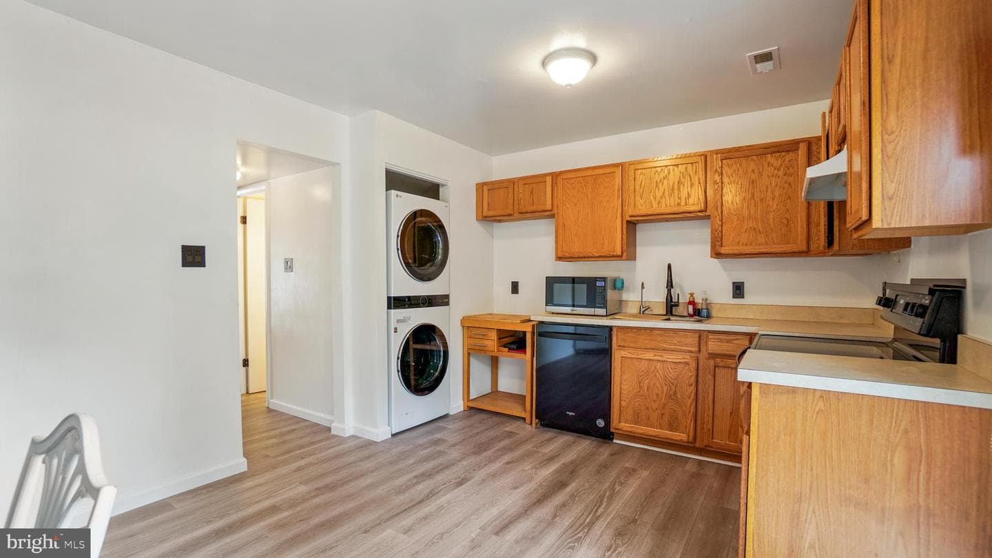 115 Merryman Court photo 12