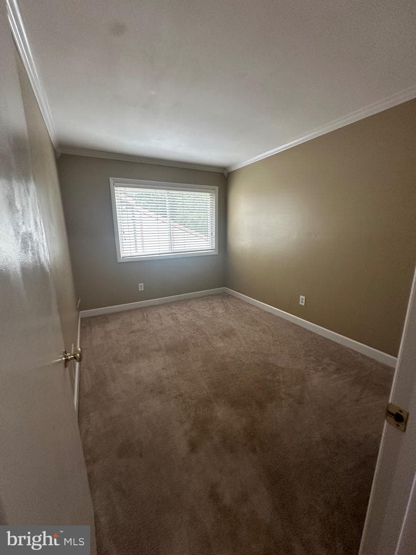 1721 Leisure Way photo 15