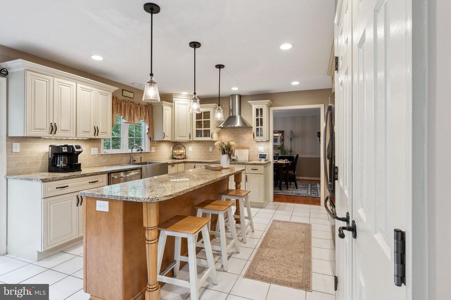 247 Kennedy Drive photo 12