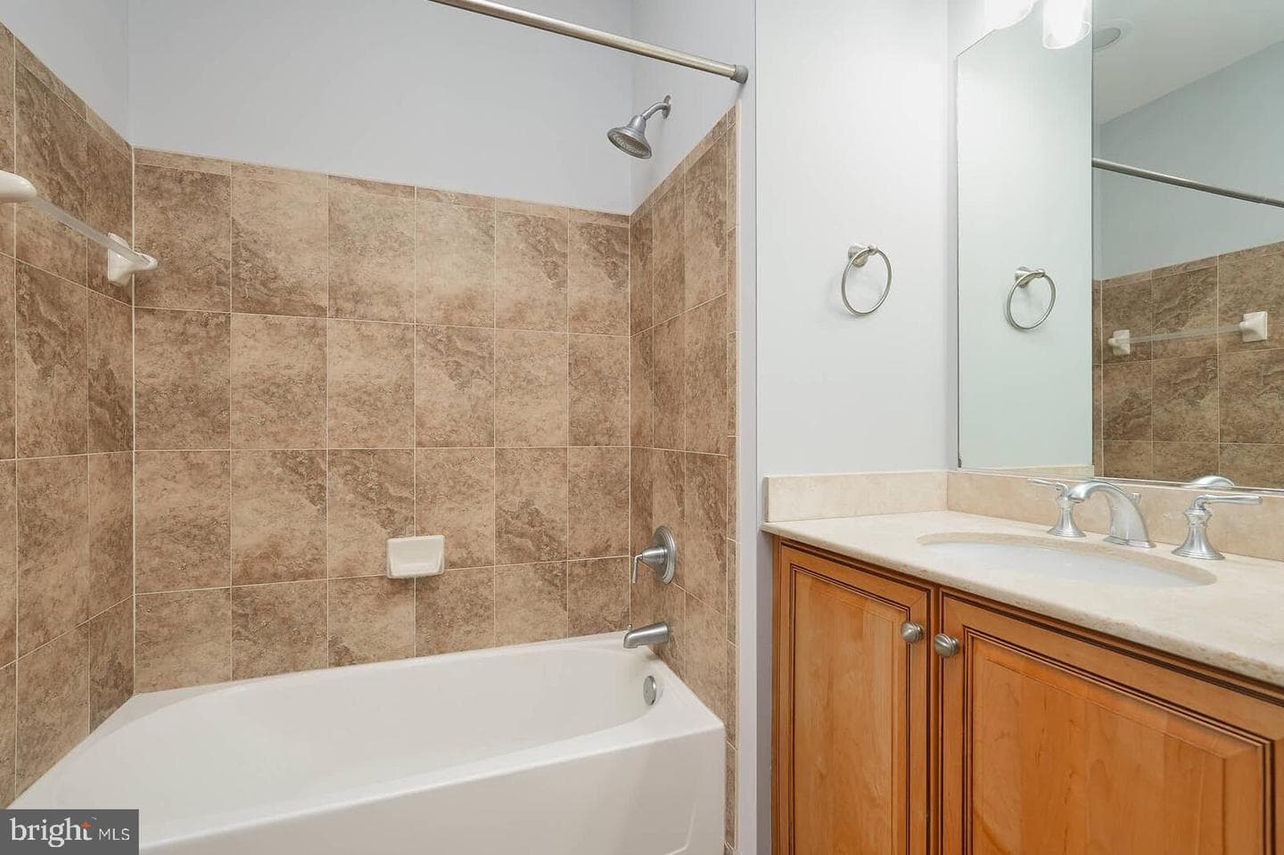 1915 Towne Centre Boulevard #413 photo 31