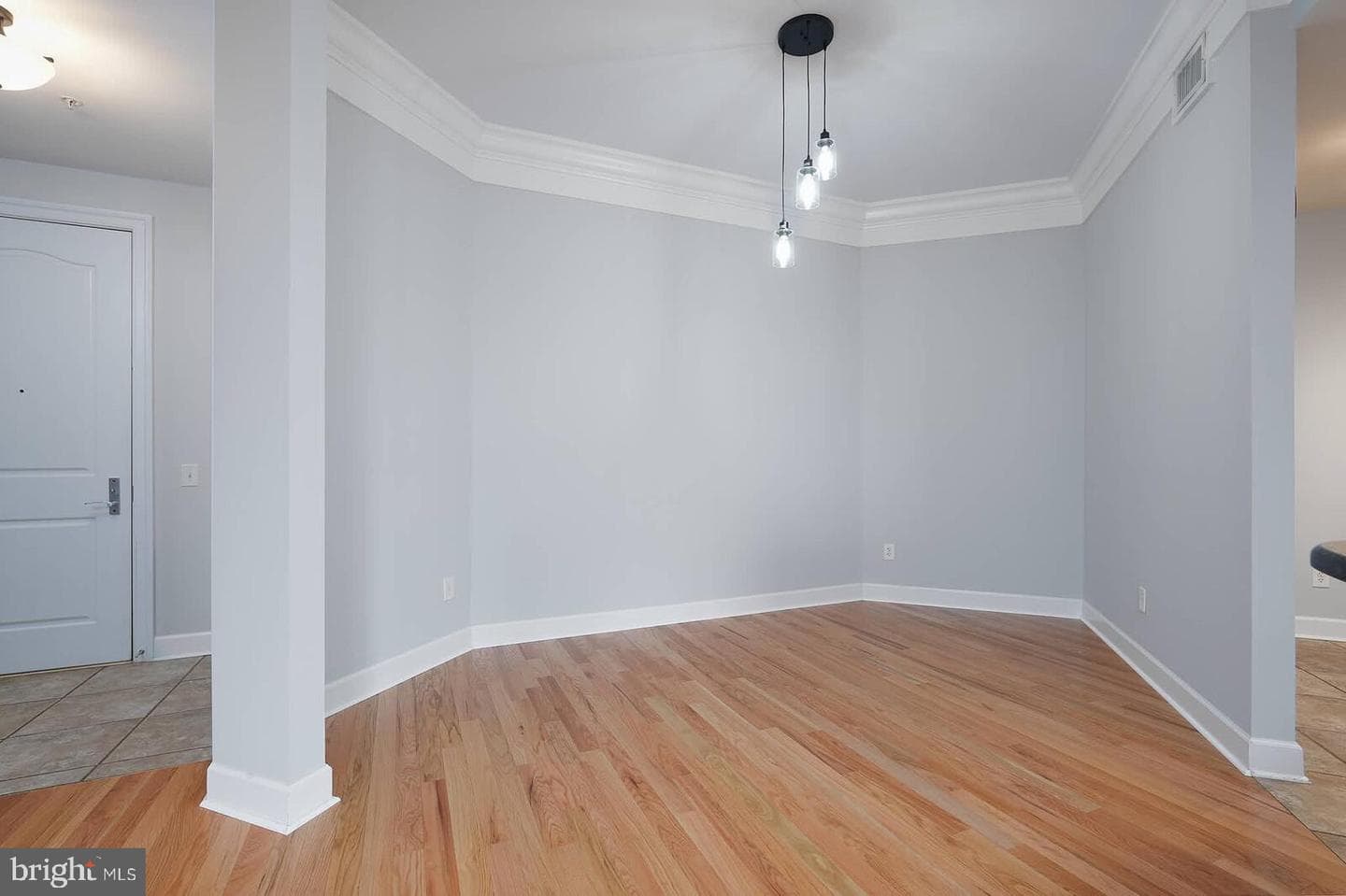1915 Towne Centre Boulevard #413 photo 4