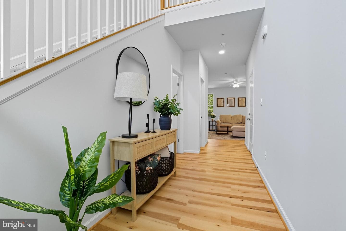 7810 Shelbourne photo 2