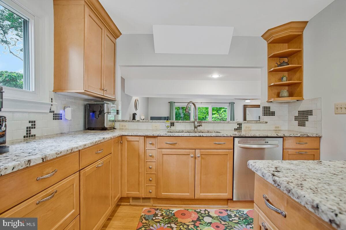 1193 Bay Highlands Drive photo 12