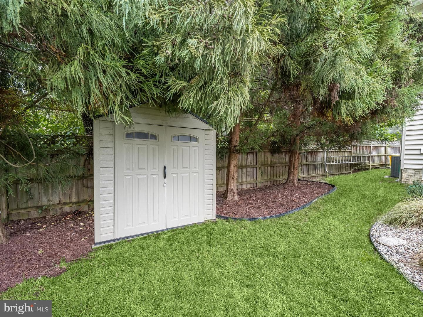 301 Genesis Way photo 34