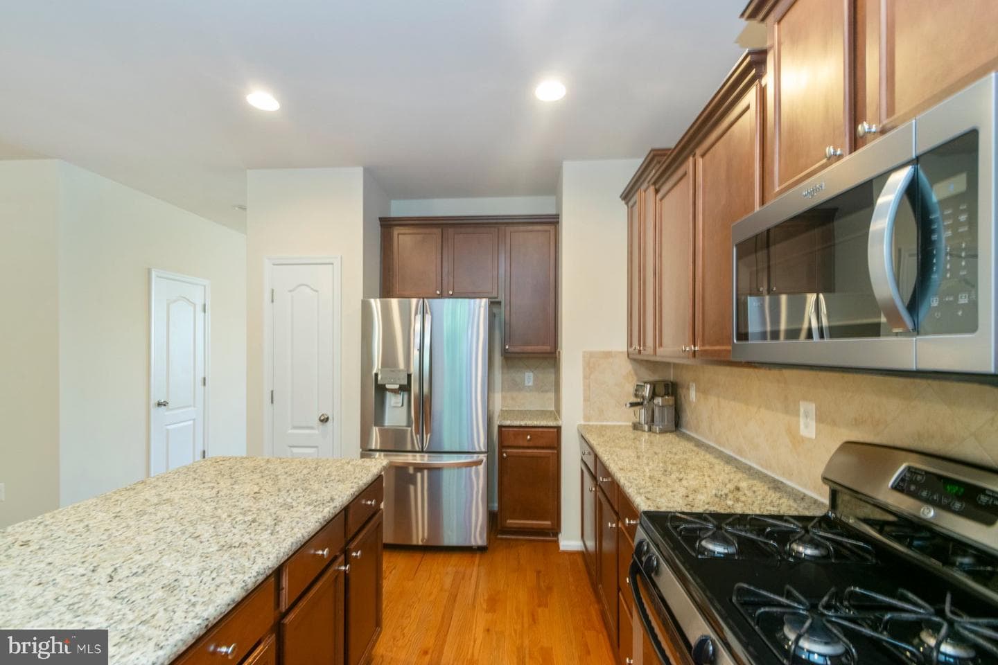 720 Hidden Oak Lane photo 8