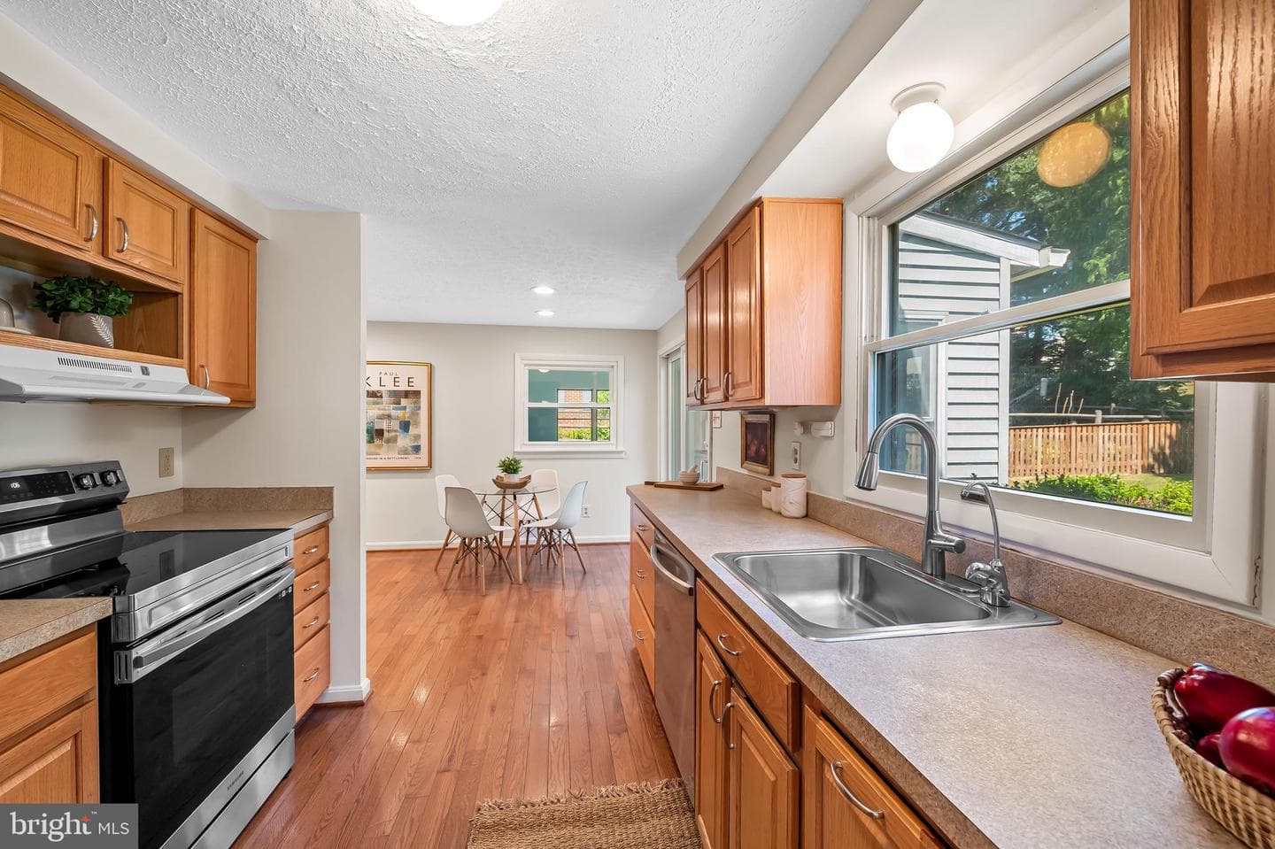 6439 Wilben Road photo 11