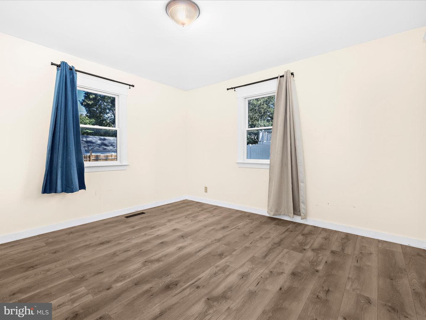 722 214th Street photo 11