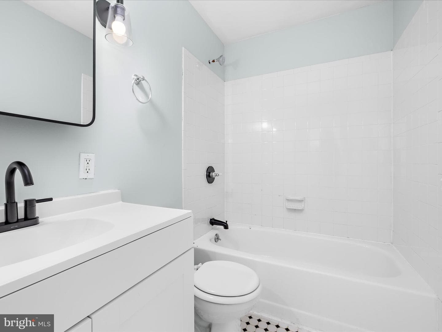 722 214th Street photo 9