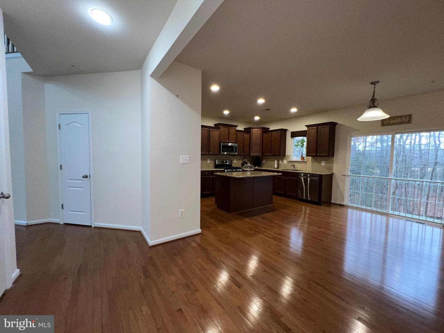 7817 Stonebriar Drive photo 42