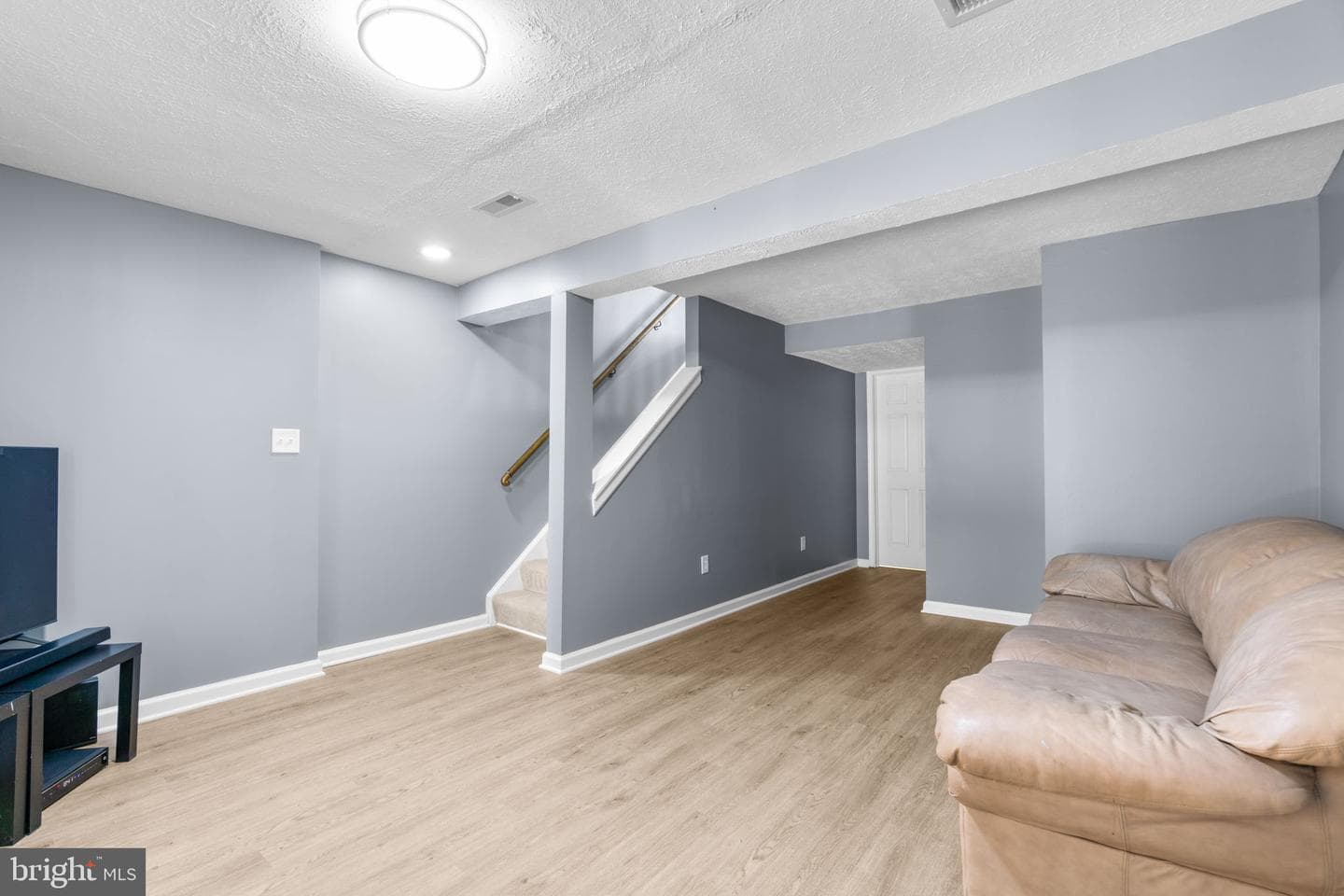 7913 Wellesley Court photo 20