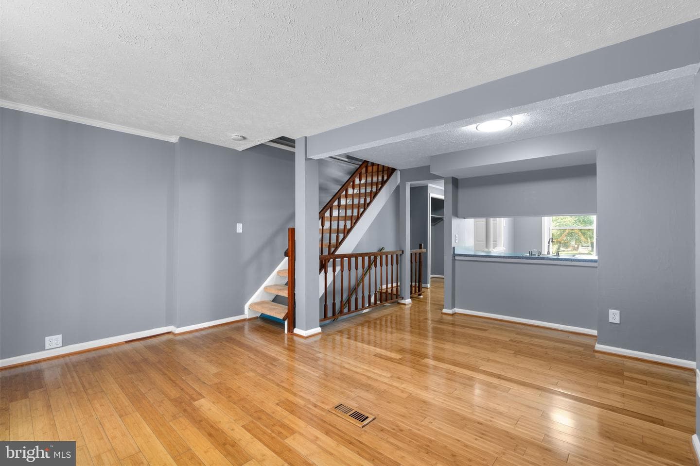 7913 Wellesley Court photo 6