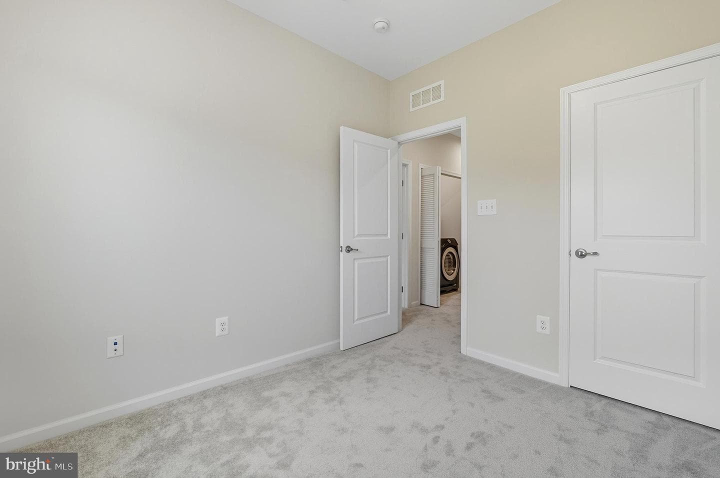 2801 Fredericksburg Road photo 20