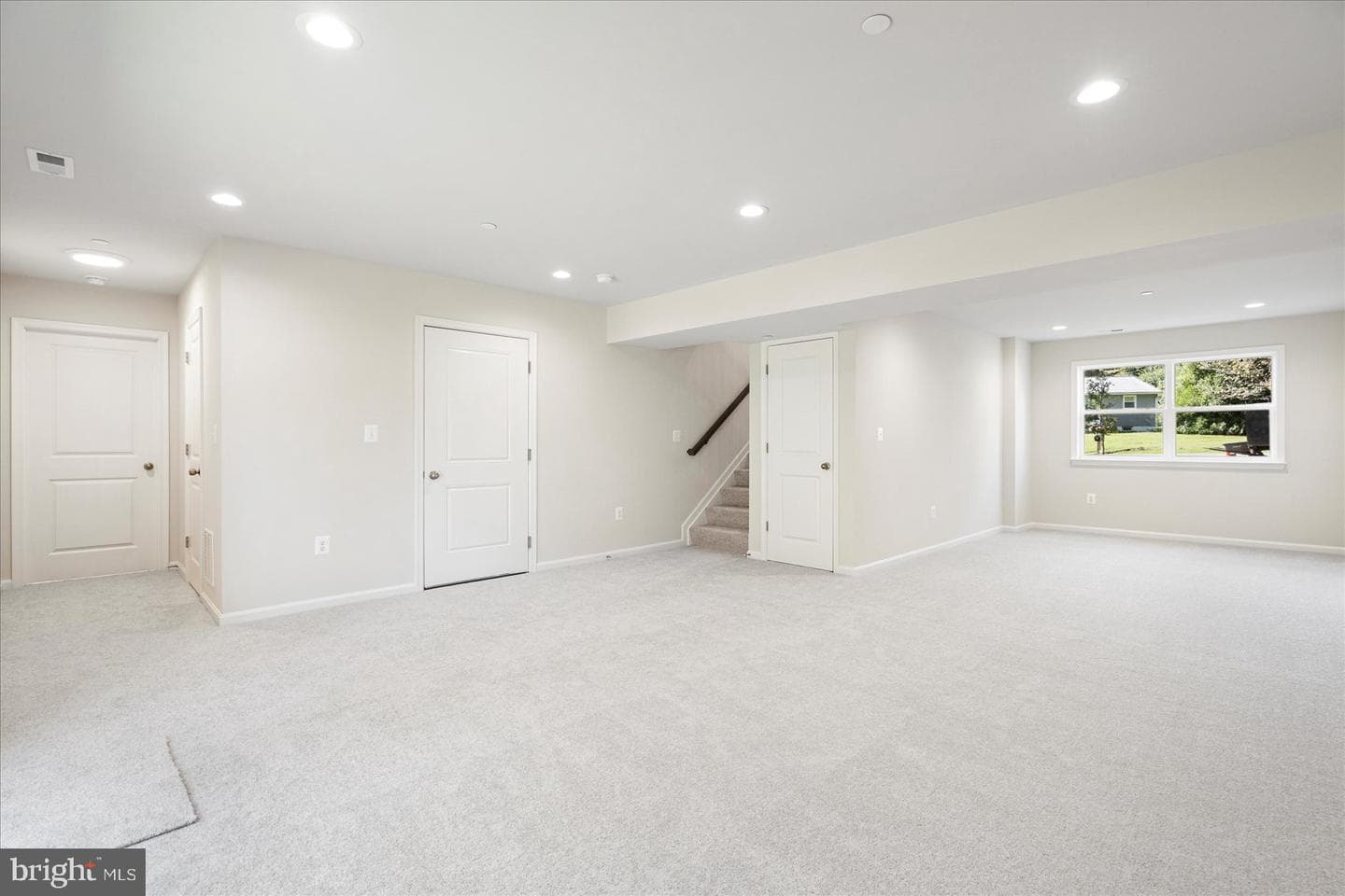 99 Maryland Avenue photo 28
