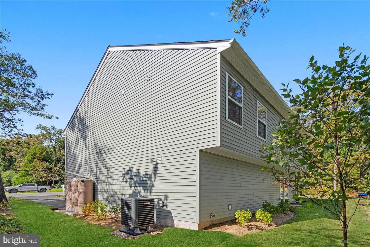 99 Maryland Avenue photo 40