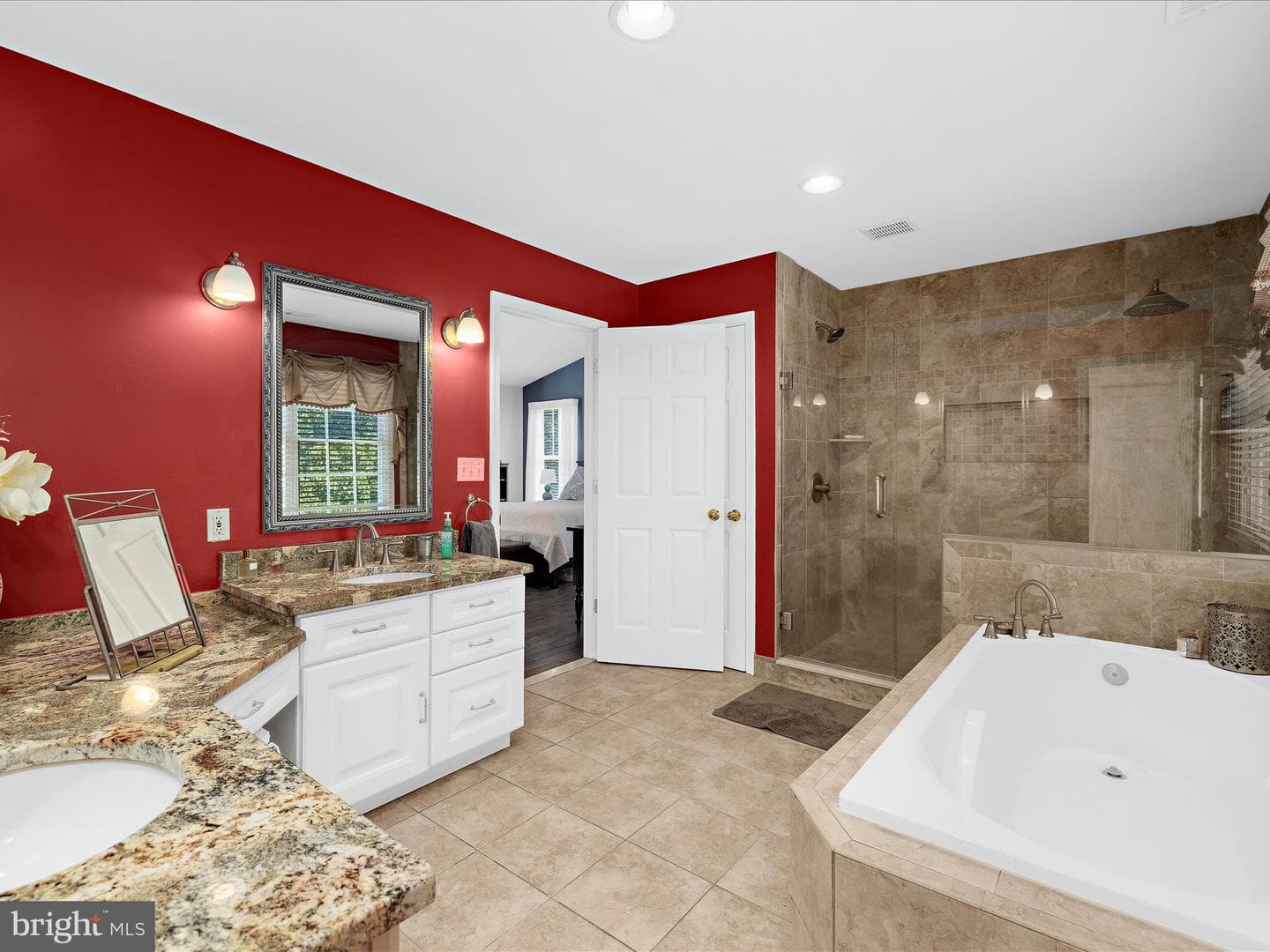 712 Thornwood Drive photo 23