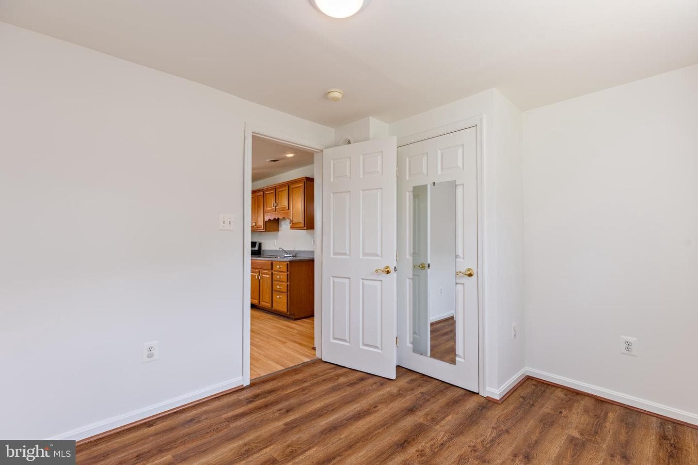 1852 Cedar Drive photo 12