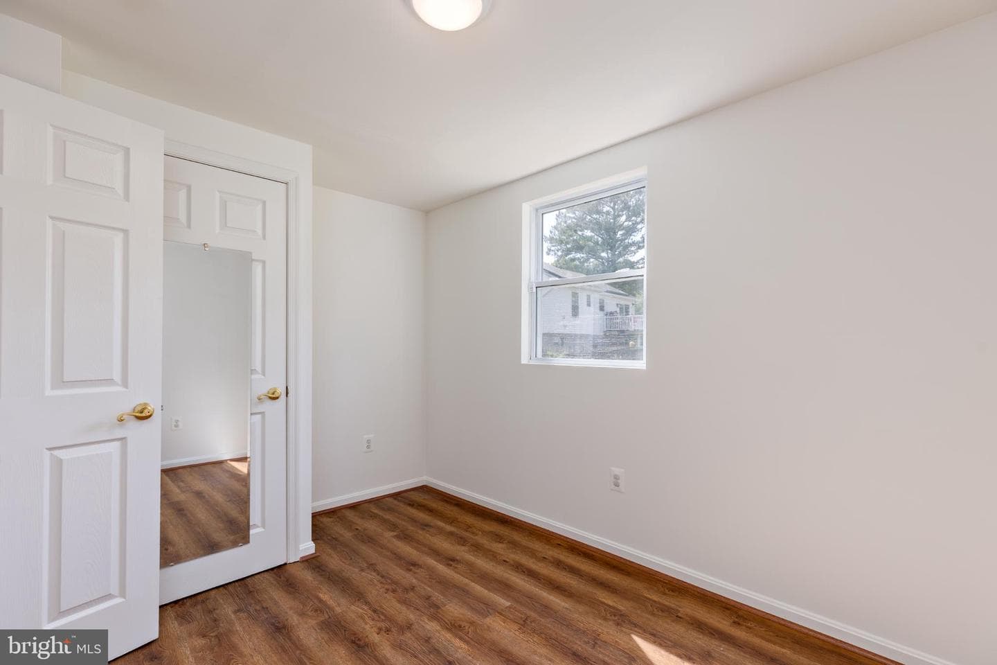 1852 Cedar Drive photo 13
