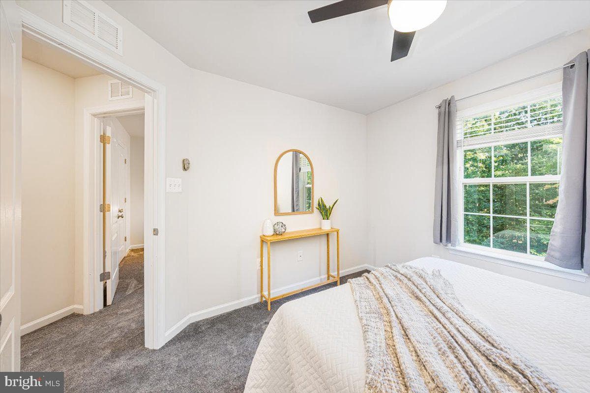 1417 Hawthorn Drive photo 23