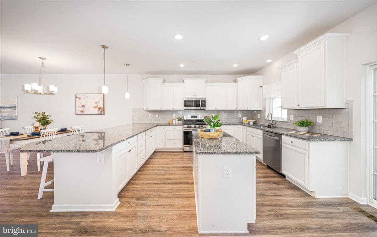 1417 Hawthorn Drive photo 30