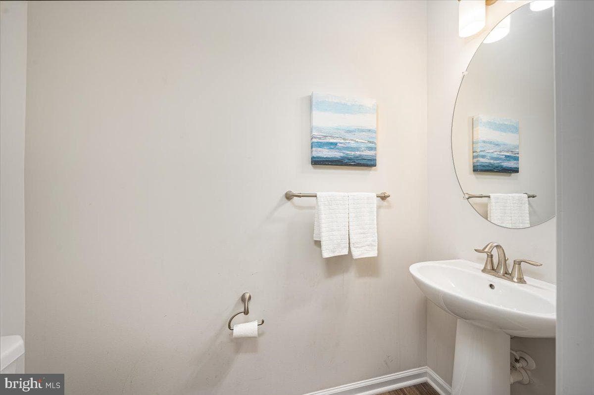1417 Hawthorn Drive photo 33