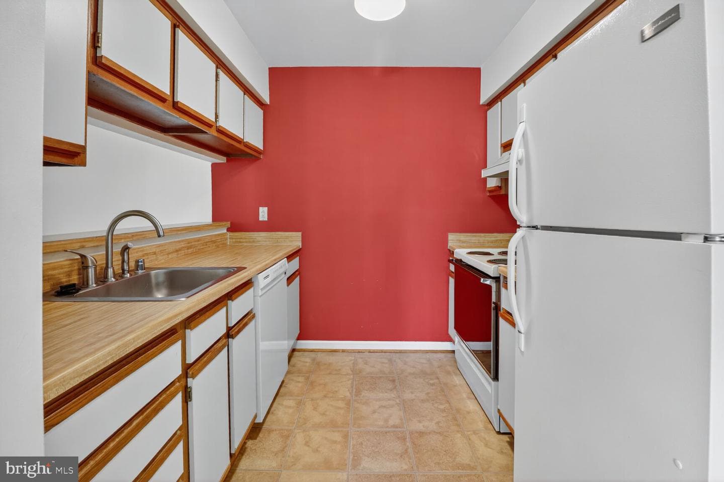 6803 White Water Way #201 photo 5