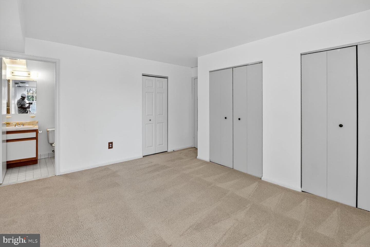6803 White Water Way #201 photo 8