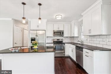 898 Brighton Place photo 11