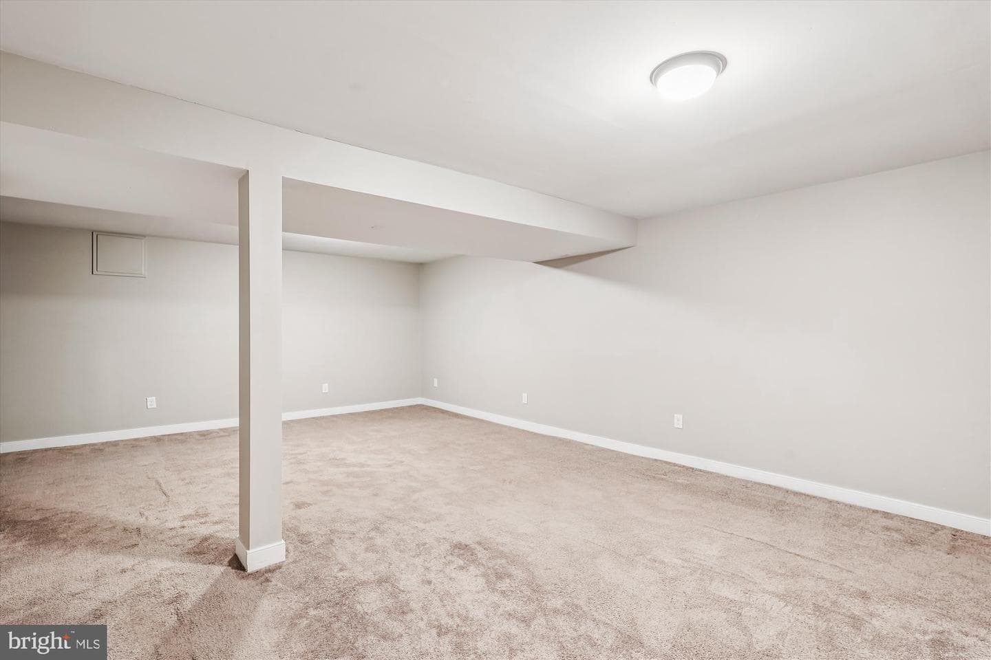 898 Brighton Place photo 21