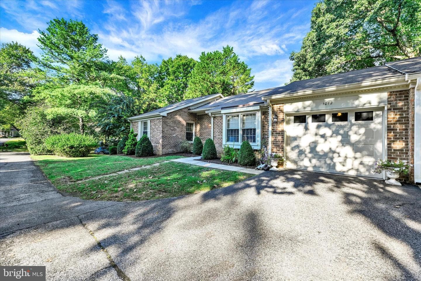 1012 Mastline Drive photo 38
