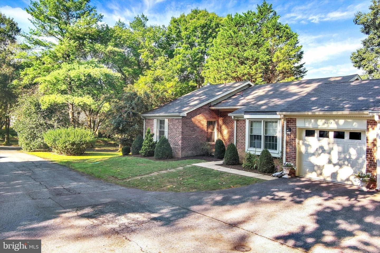 1012 Mastline Drive photo 41