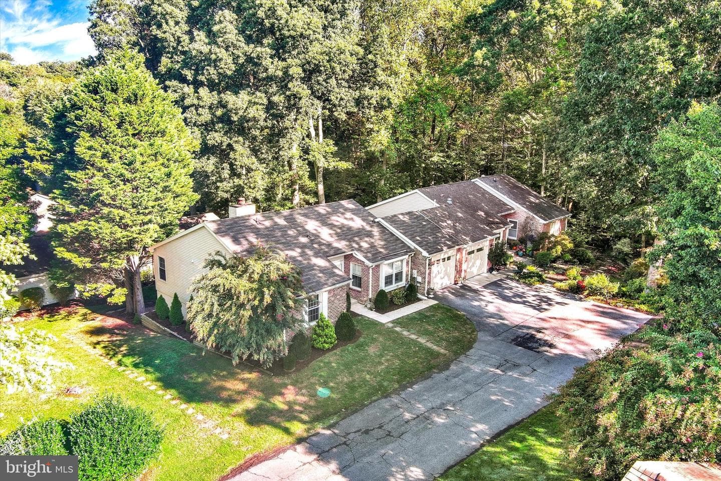 1012 Mastline Drive photo 42