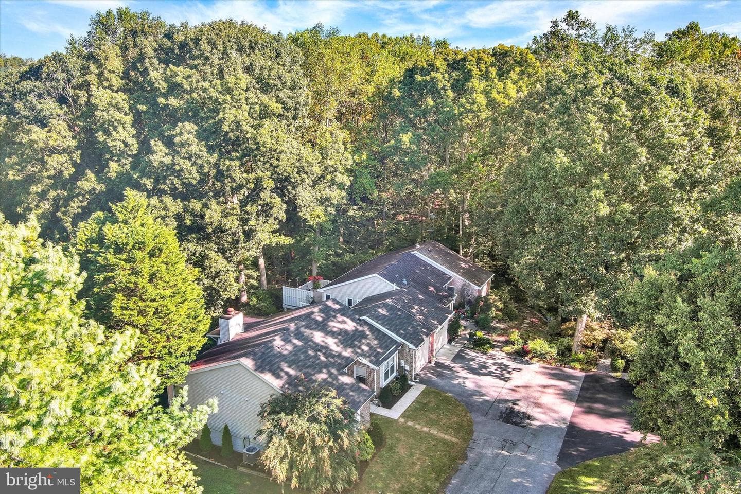 1012 Mastline Drive photo 43