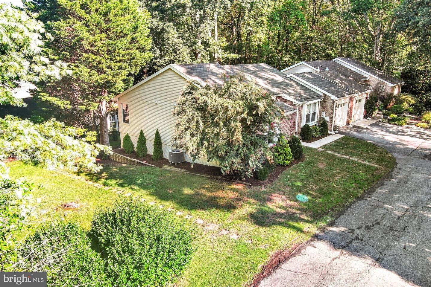 1012 Mastline Drive photo 45
