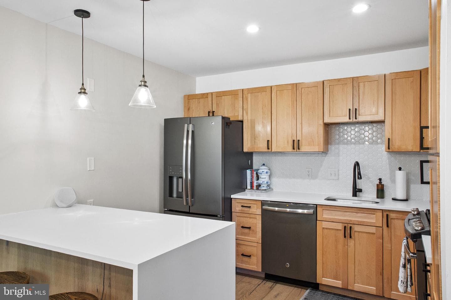 797 Fairview Avenue #797 B photo 9