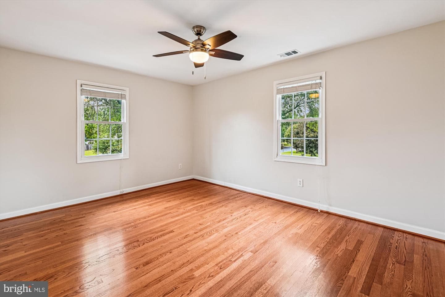 961 College Drive photo 22
