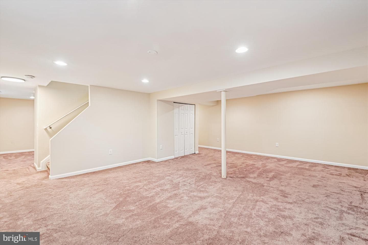 961 College Drive photo 29