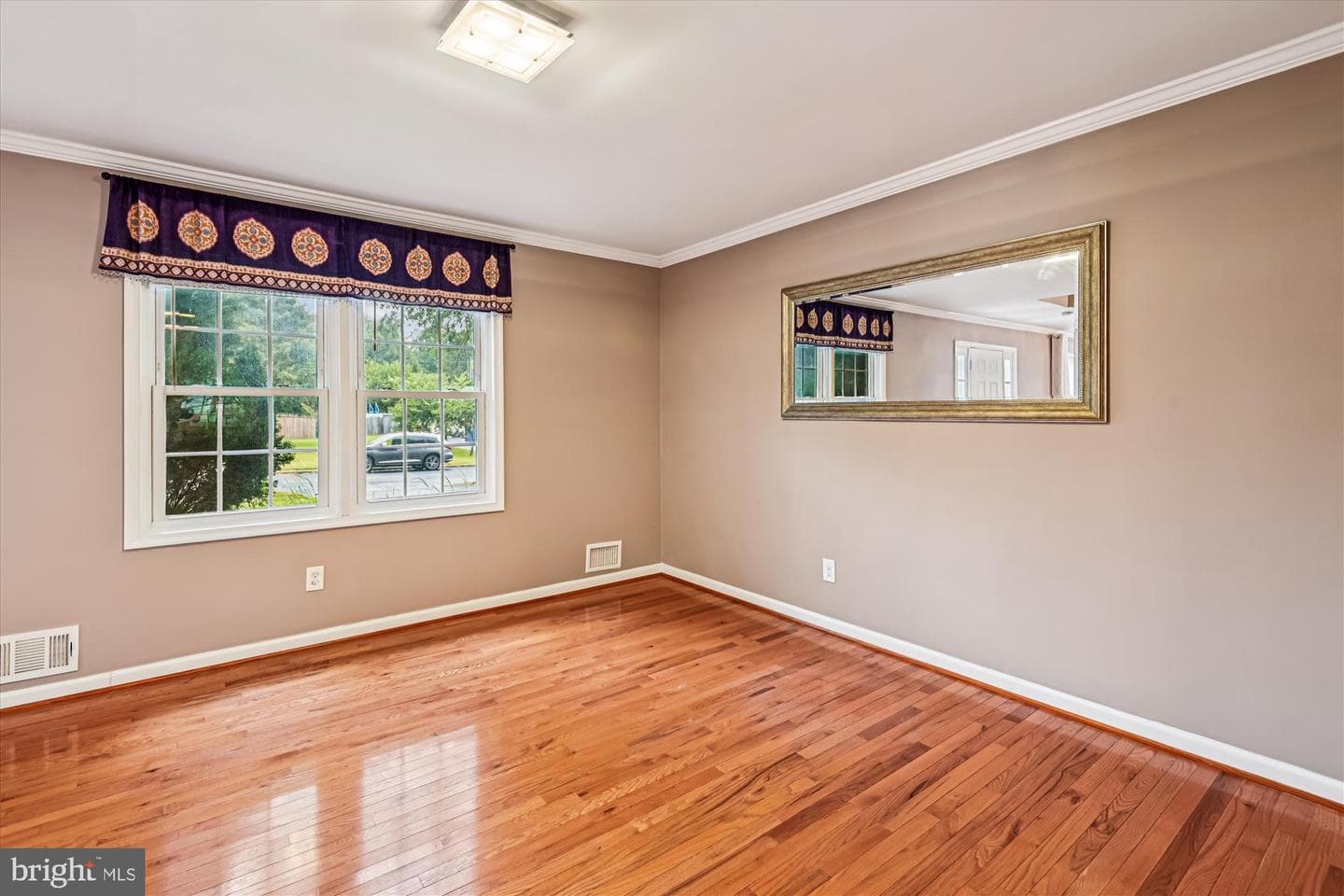 961 College Drive photo 7