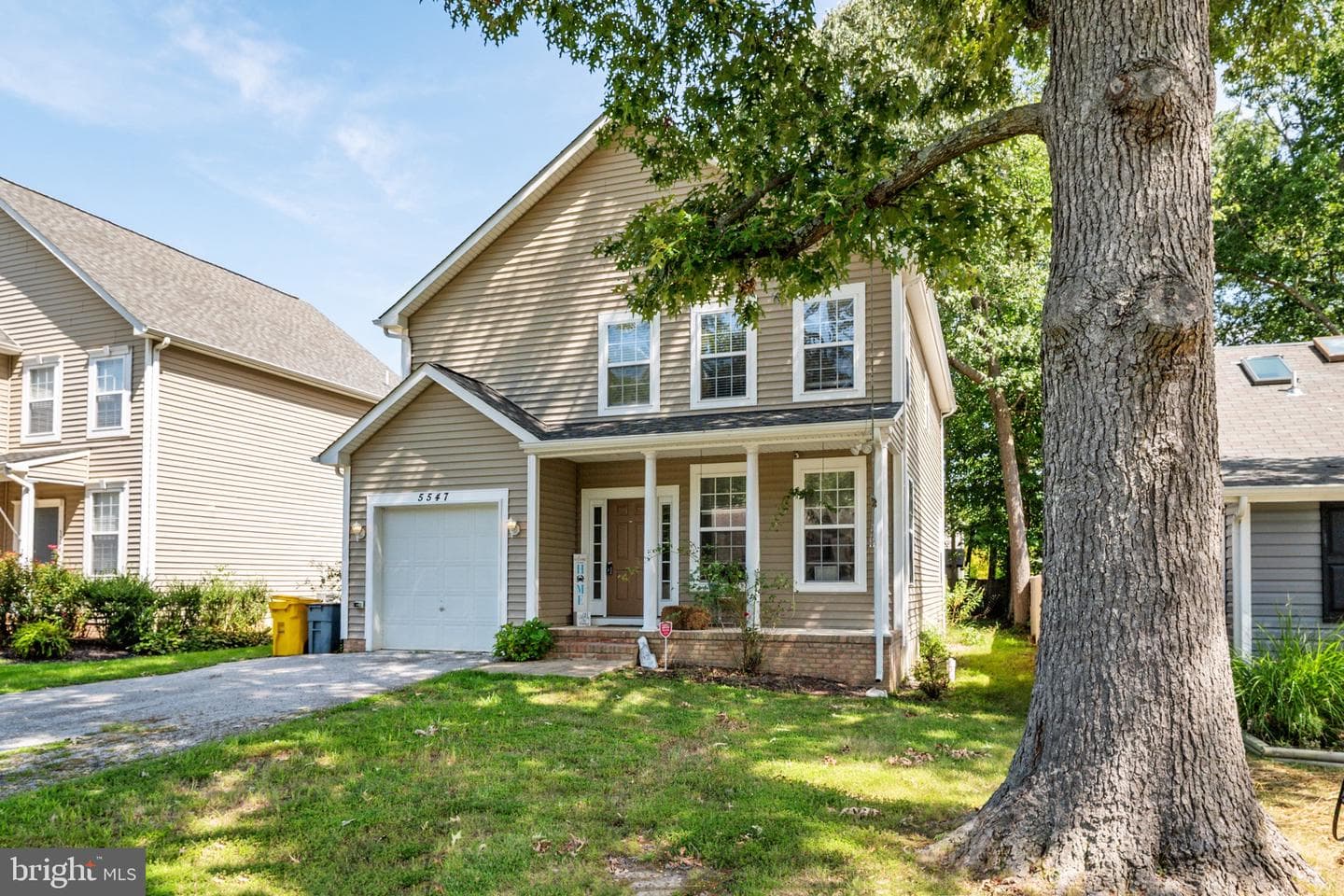 5547 Exeter Street photo 29