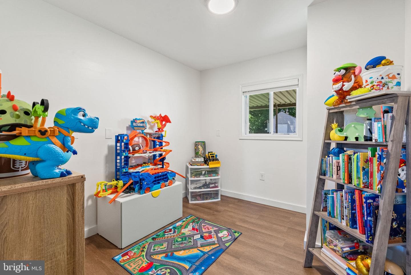3858 Holly Drive photo 13