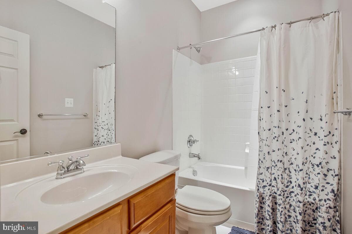 23 Hunting Court photo 55