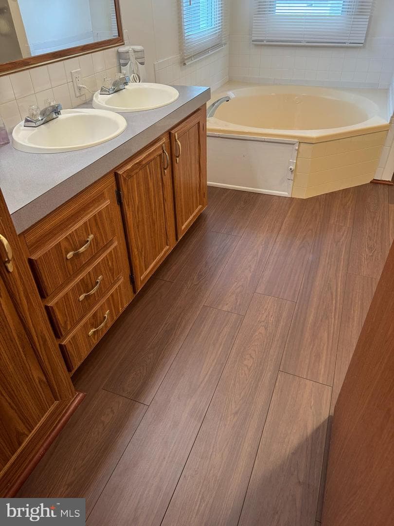 460 Sarah Anne Drive photo 25
