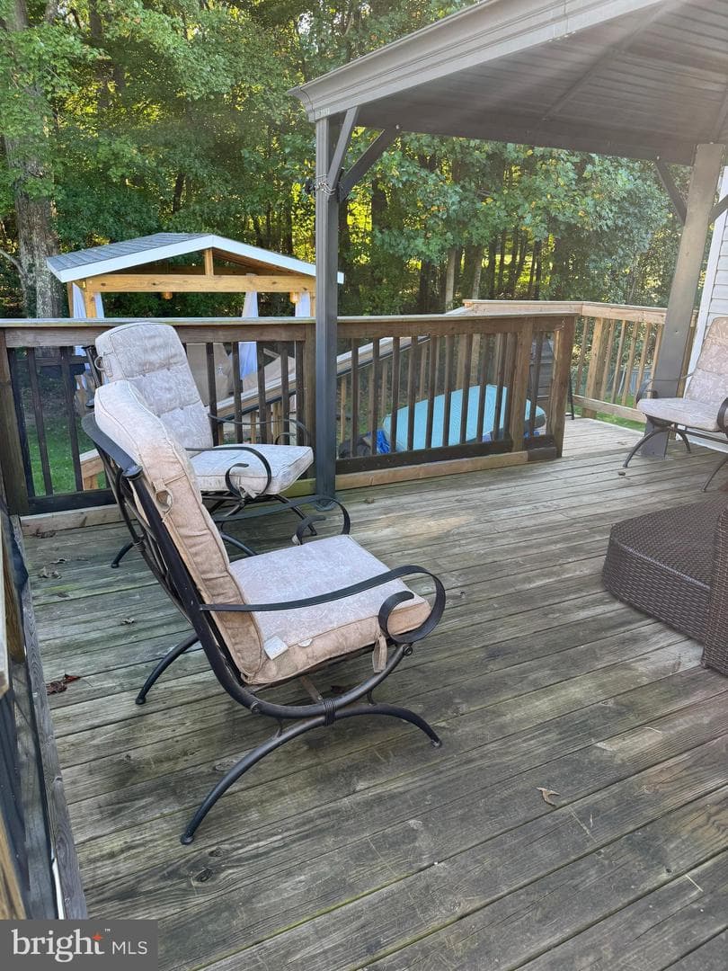 460 Sarah Anne Drive photo 34