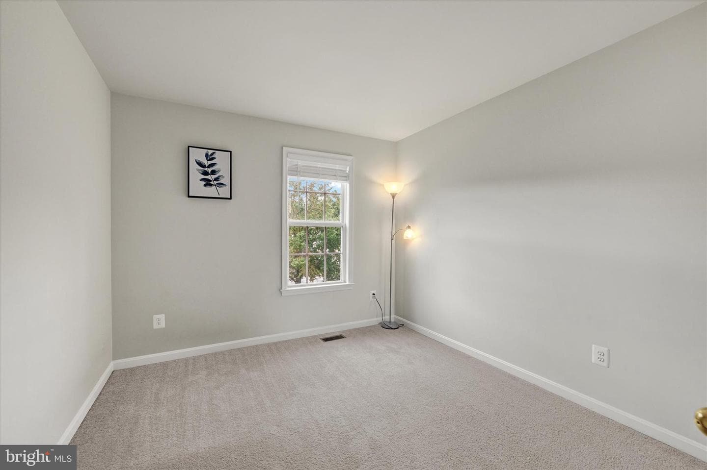178 Pinecove Avenue photo 15