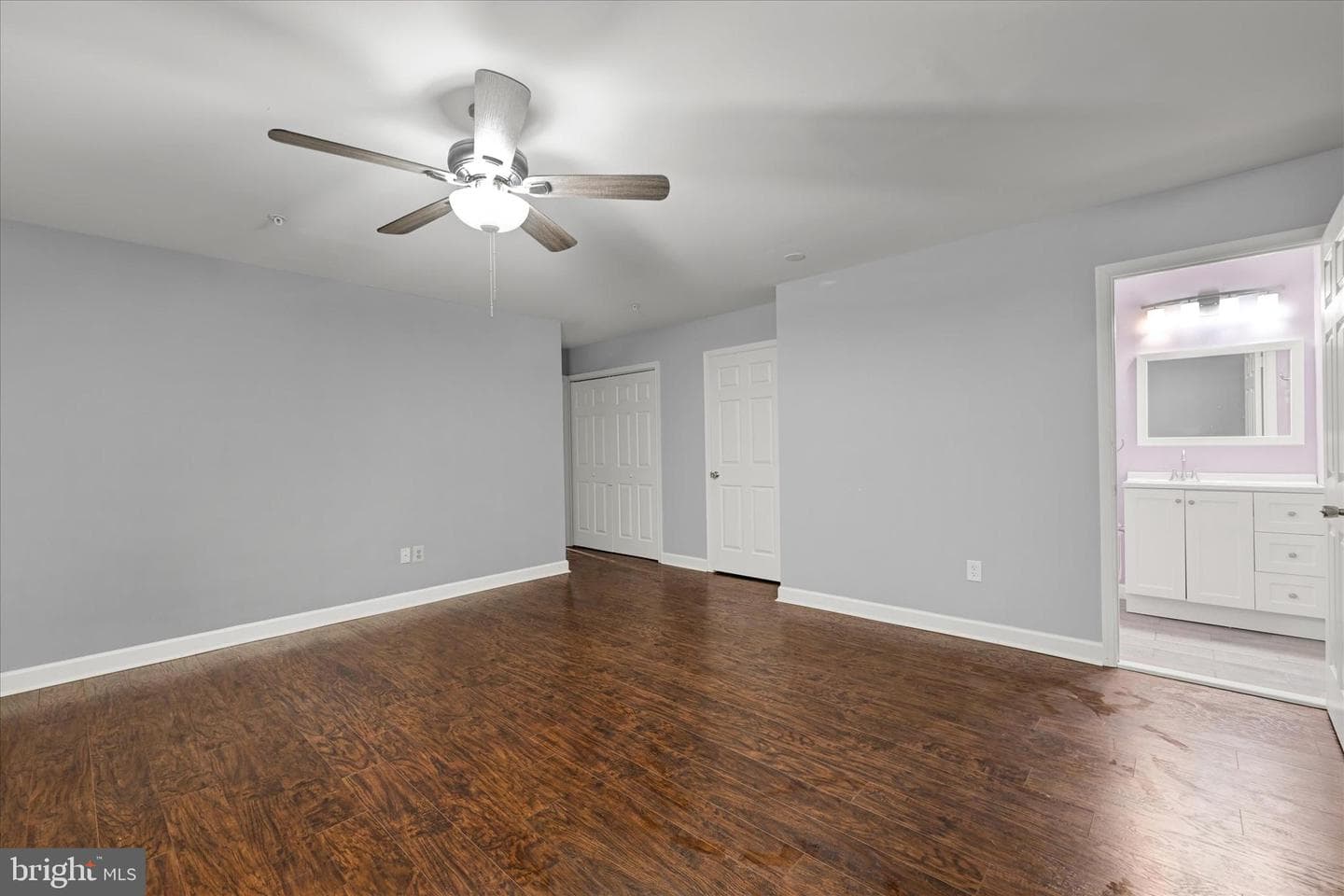 178 Pinecove Avenue photo 23