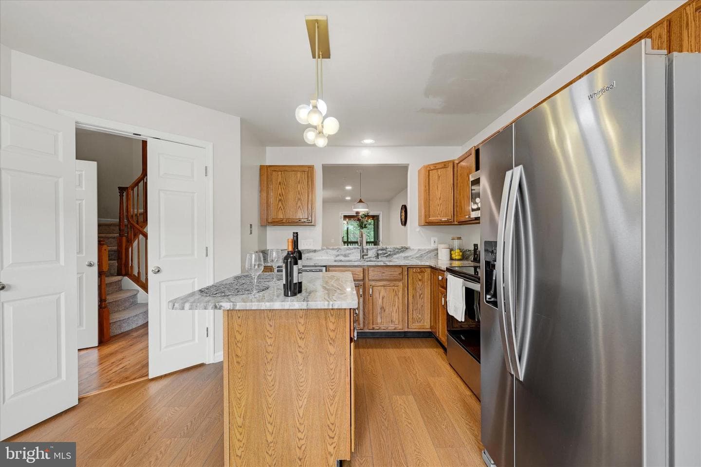 178 Pinecove Avenue photo 6