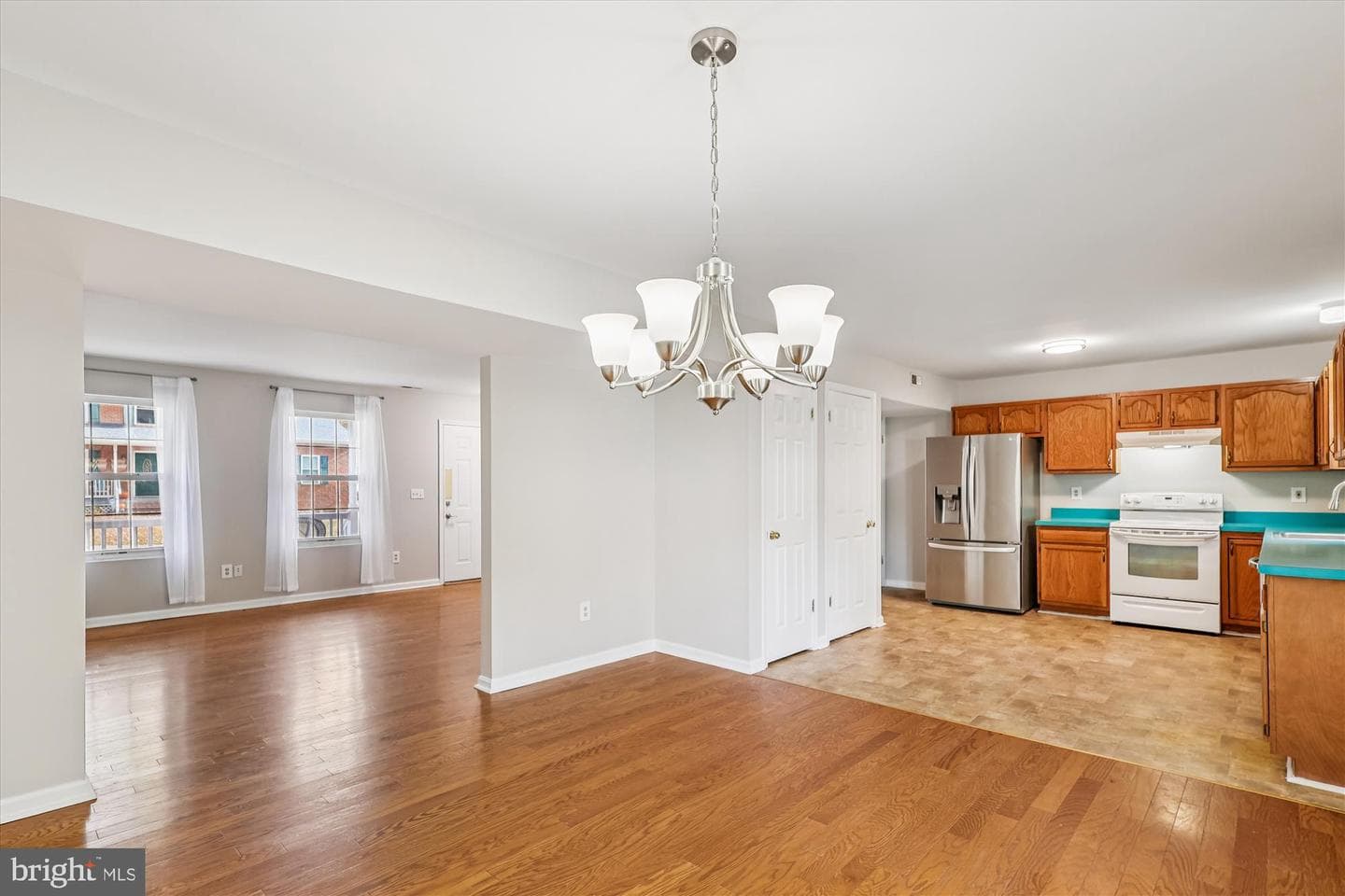 3344 Oak Drive photo 9