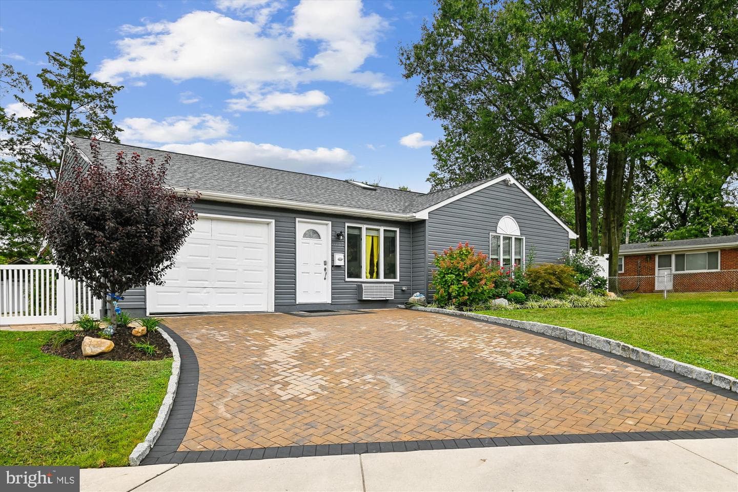 1125 Crawford Drive photo 3