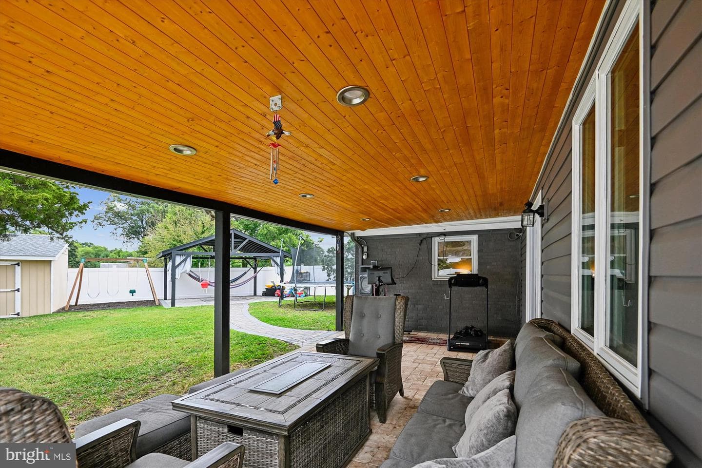 1125 Crawford Drive photo 33
